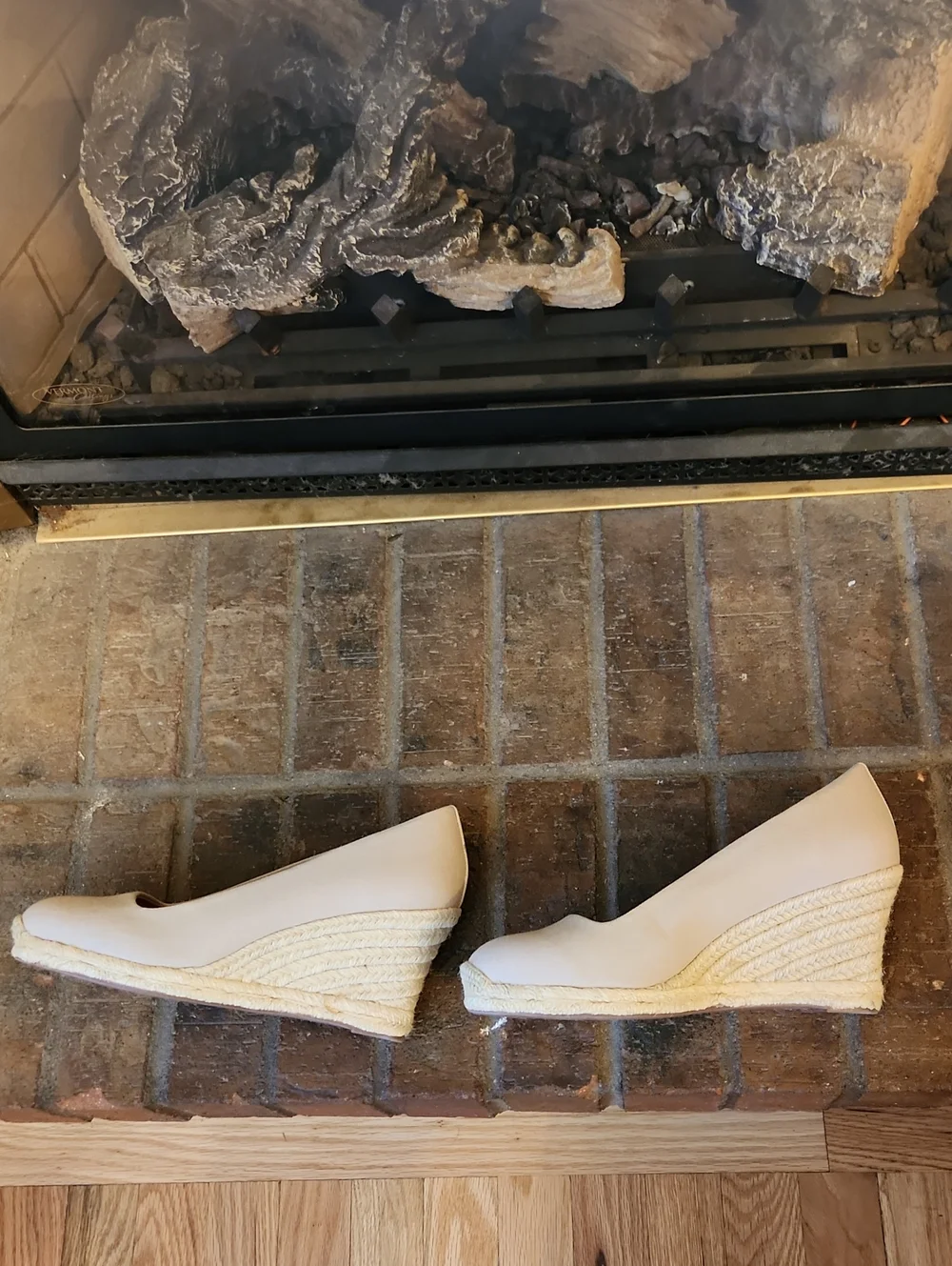 J Crew Factory Tan Beige Wedge Heels Canvas Size 9 Round Toe Espadrille